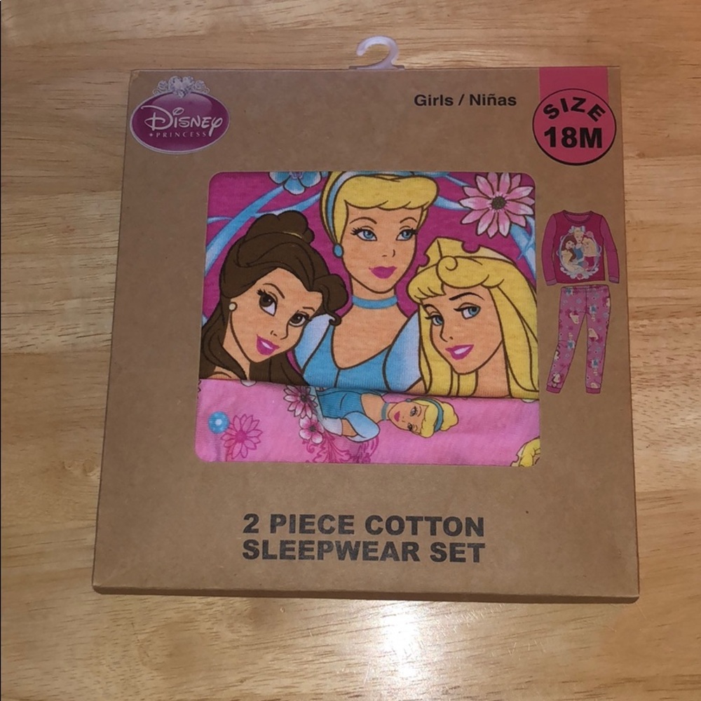 Princess Pajamas!!